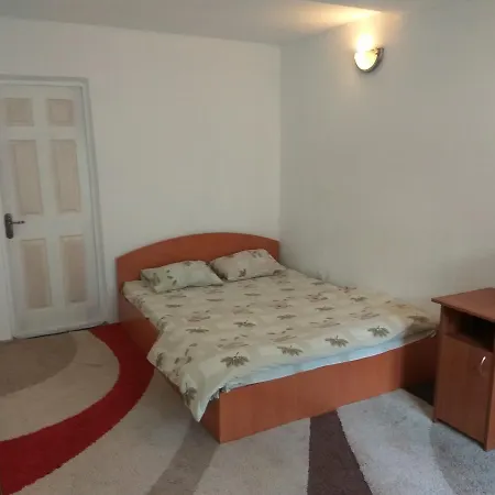 Hotel Harmony On Andrew Descent *